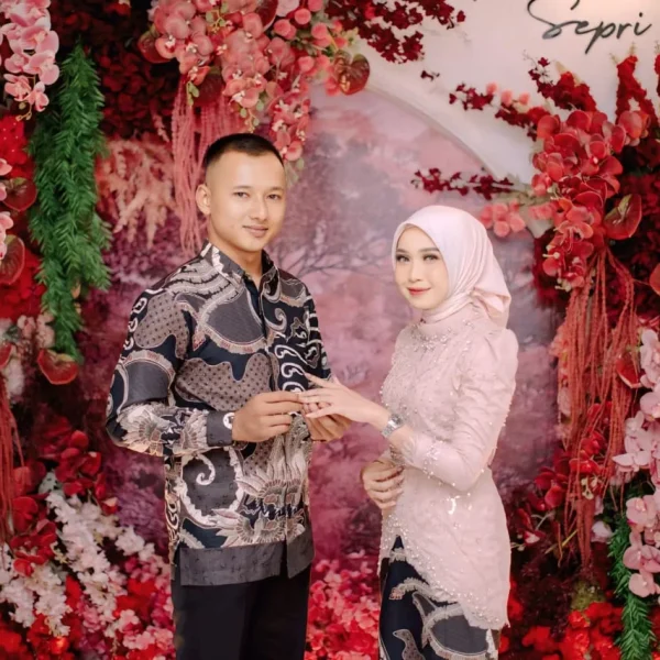 ANISAH SEPRI (10)