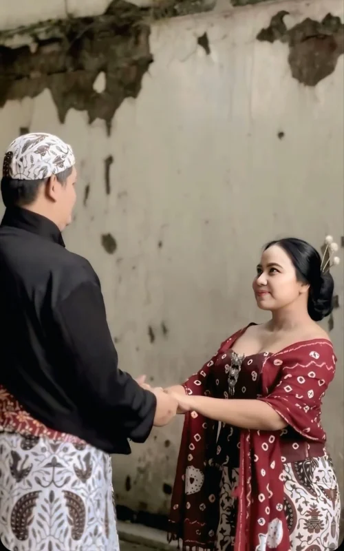 Hapsari & Ghanjar 2
