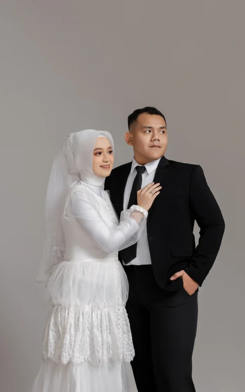 Tia & Eka 13